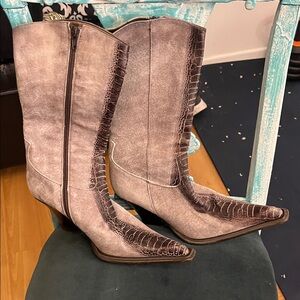 Stylish Gray Western Boots Real Leather